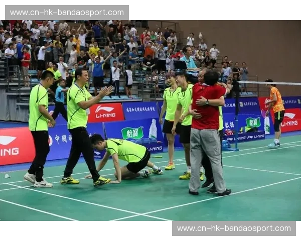 羽毛球新闻发布会：开启新纪元的声音